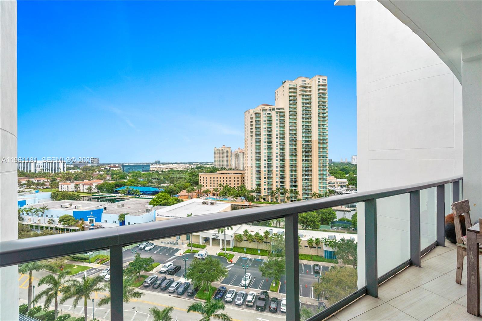 3300 NE 188th St #LPH16, Aventura FL 33180
