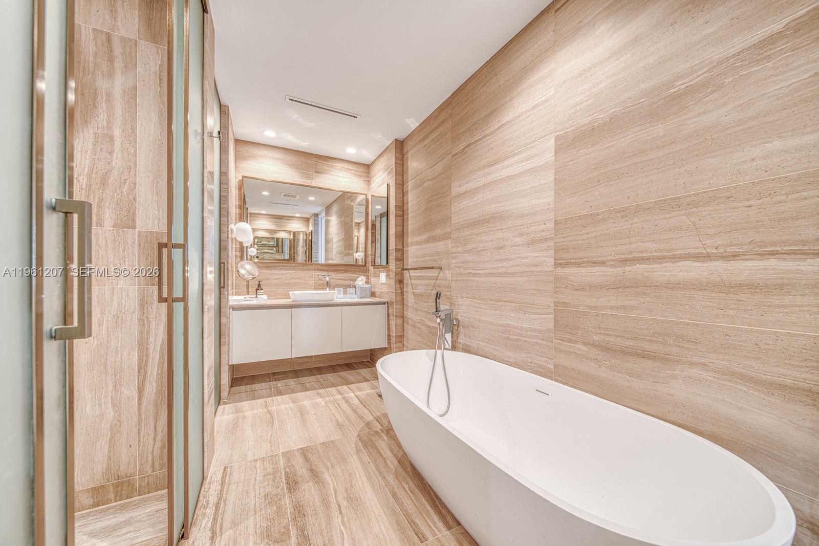 5775 Collins Ave #703, Miami Beach FL 33140