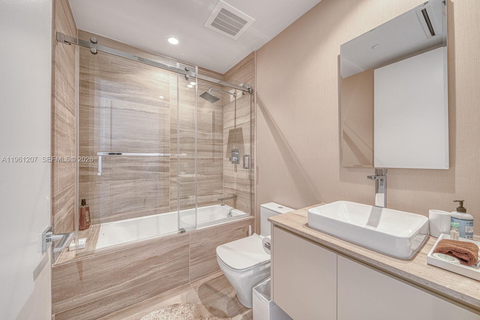5775 Collins Ave #703, Miami Beach FL 33140