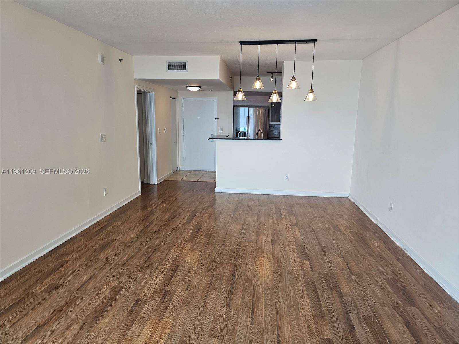 325 S Biscayne Blvd #3116, Miami FL 33131