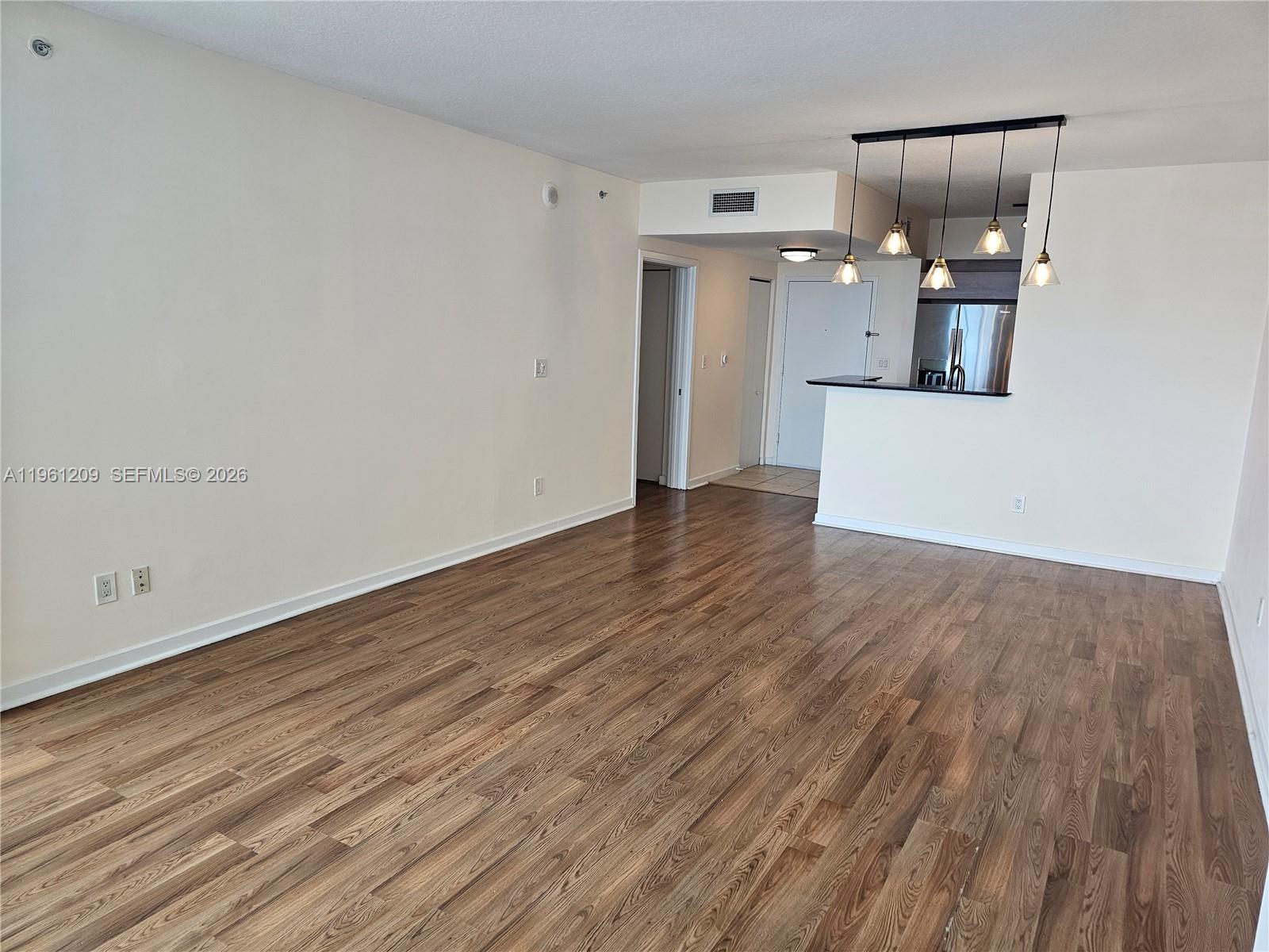 325 S Biscayne Blvd #3116, Miami FL 33131