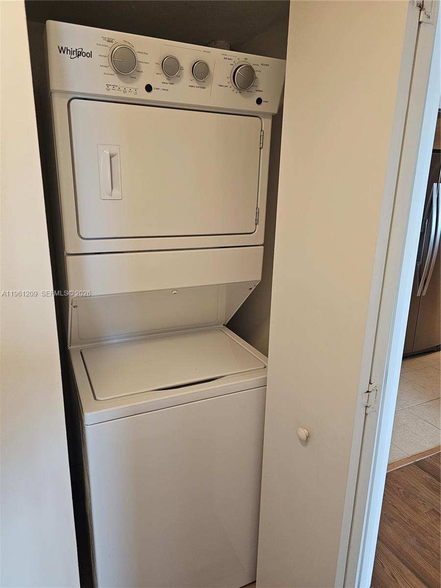 325 S Biscayne Blvd #3116, Miami FL 33131