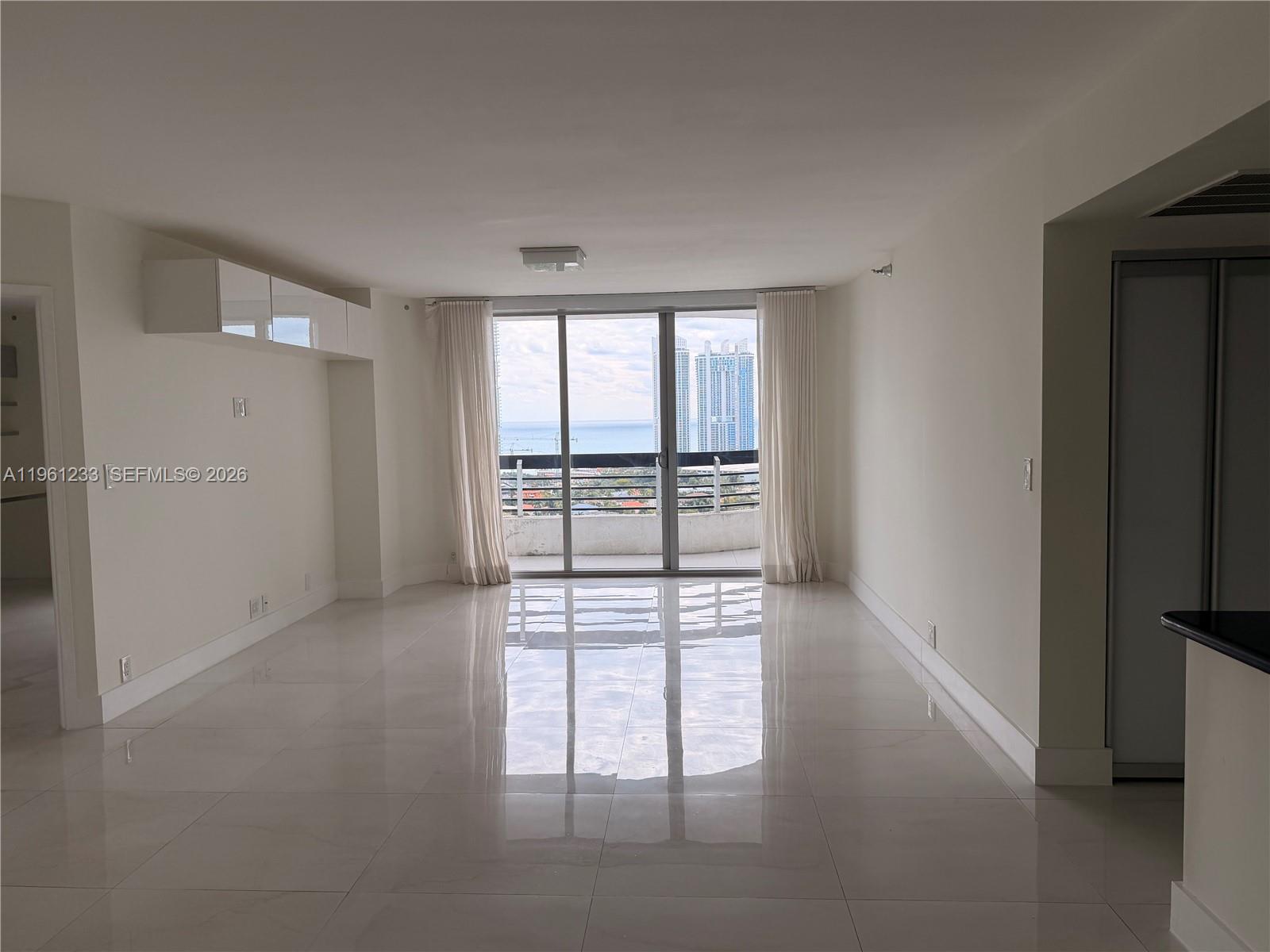 19101 Mystic Pointe Dr #2709, Aventura FL 33180