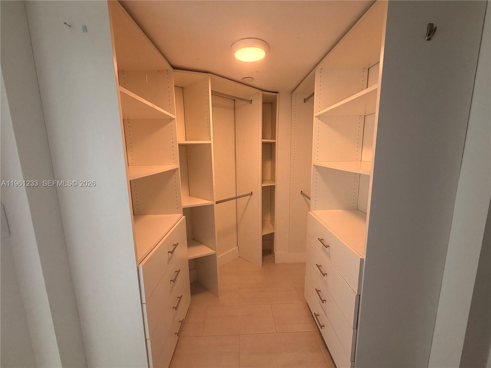 19101 Mystic Pointe Dr #2709, Aventura FL 33180
