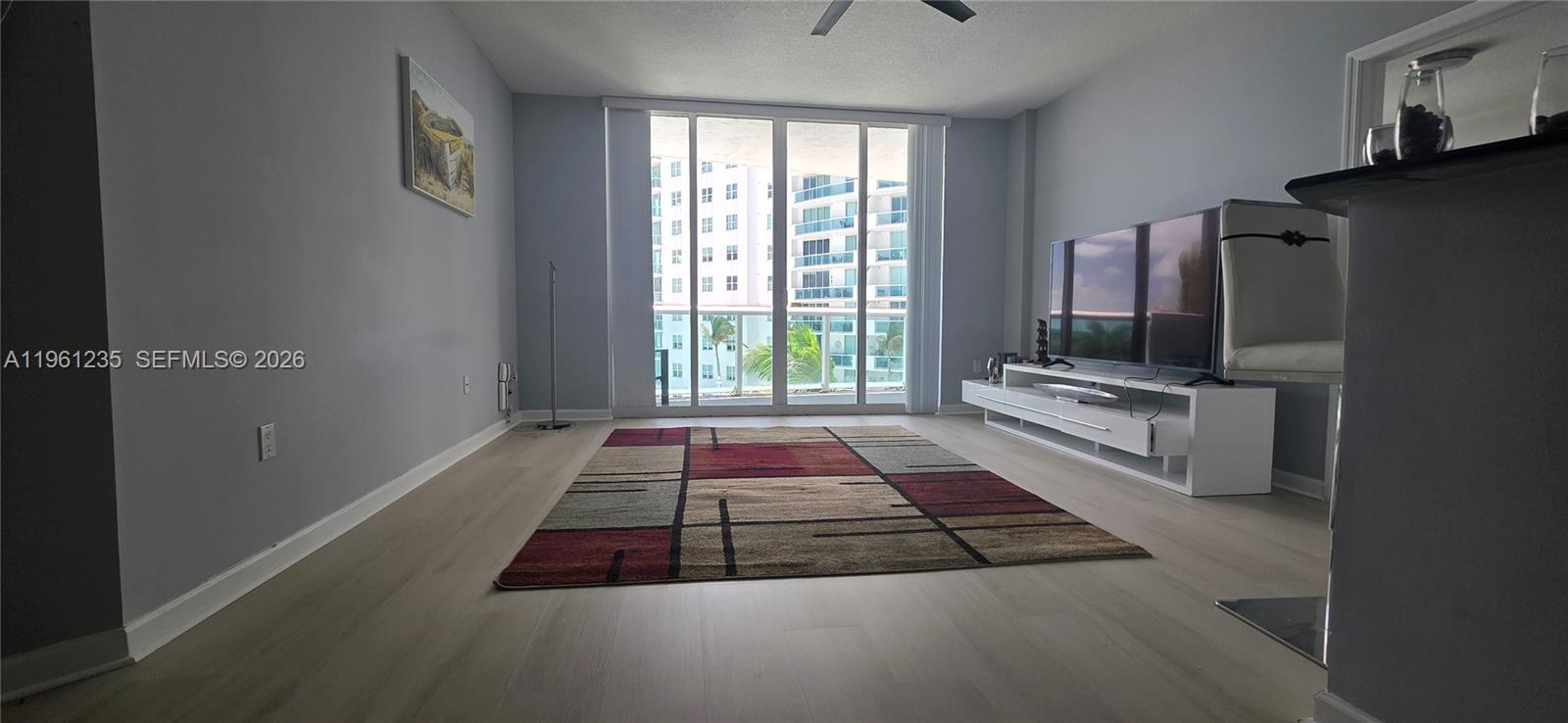 7900 Harbor Island Dr #806, North Bay Village FL 33141