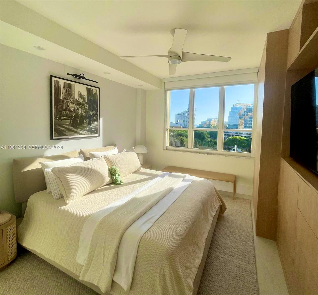 888 Brickell Key Dr #802, Miami FL 33131