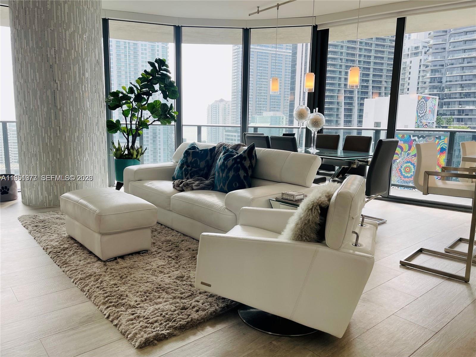 45 SW 9th St #2003, Miami FL 33130