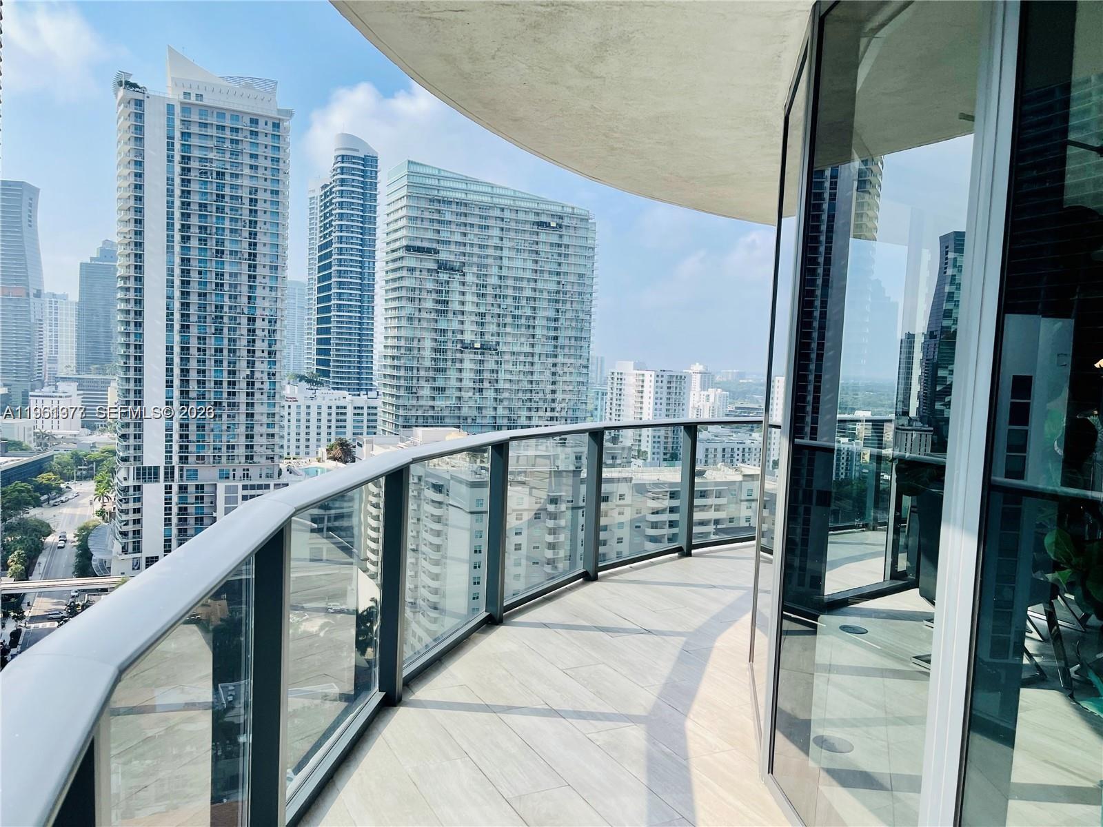 45 SW 9th St #2003, Miami FL 33130