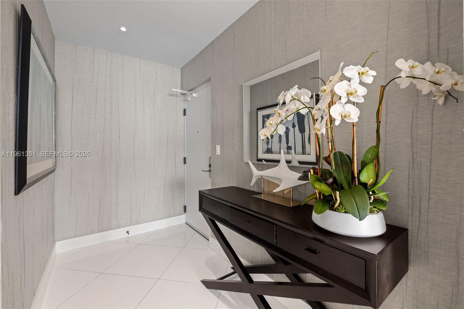 6799 Collins Ave #506, Miami Beach FL 33141