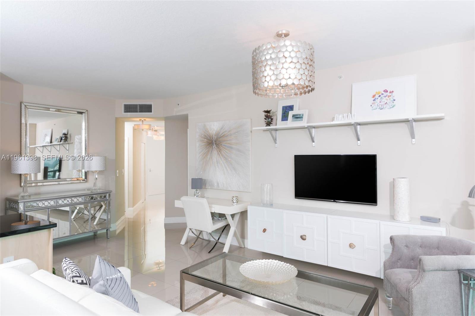 79 SW 12th St #3412-S, Miami FL 33130