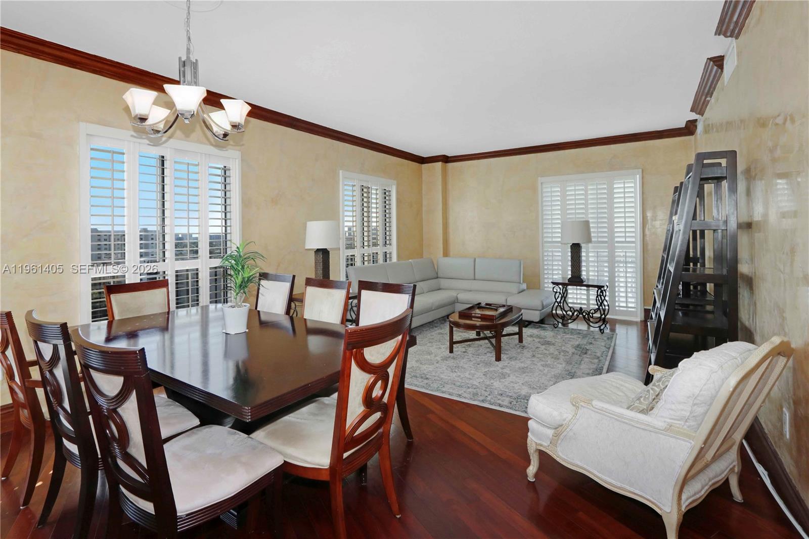 10 Aragon Ave #1216, Coral Gables FL 33134