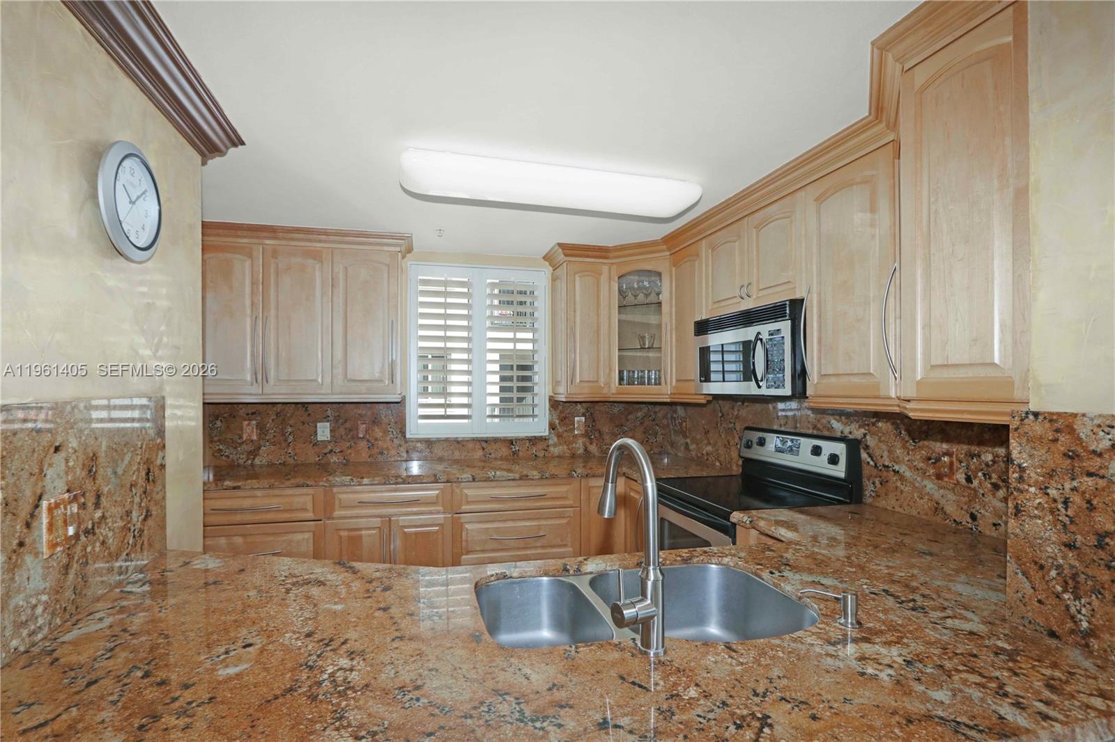 10 Aragon Ave #1216, Coral Gables FL 33134
