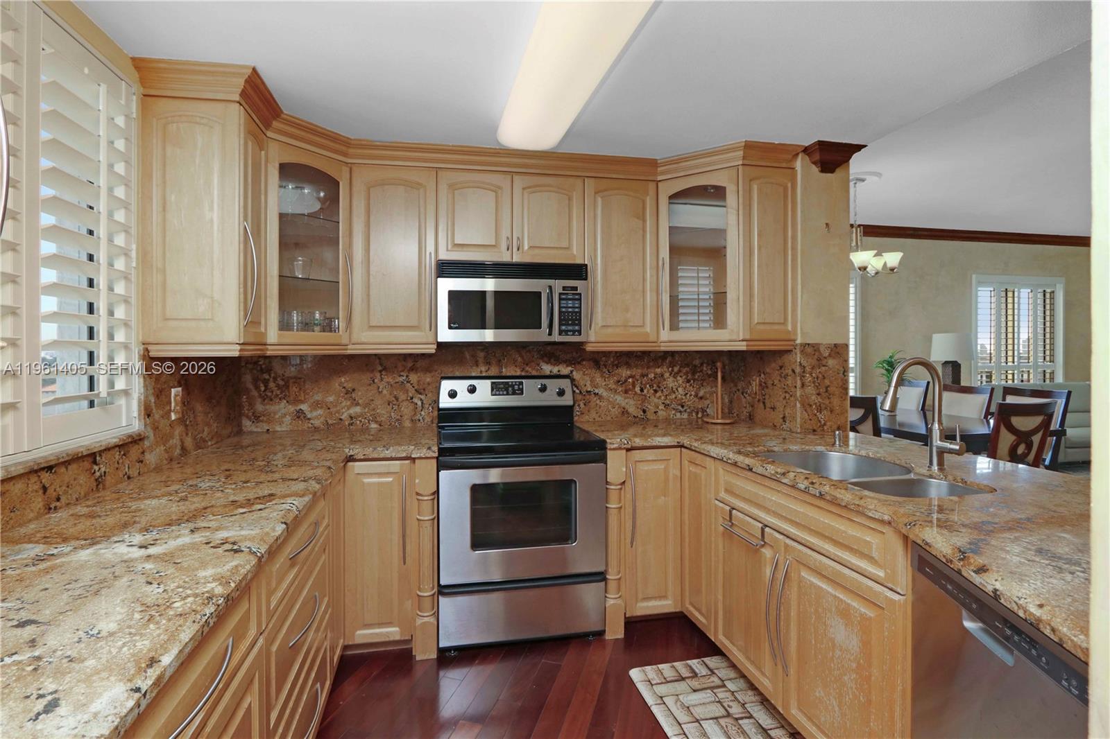 10 Aragon Ave #1216, Coral Gables FL 33134
