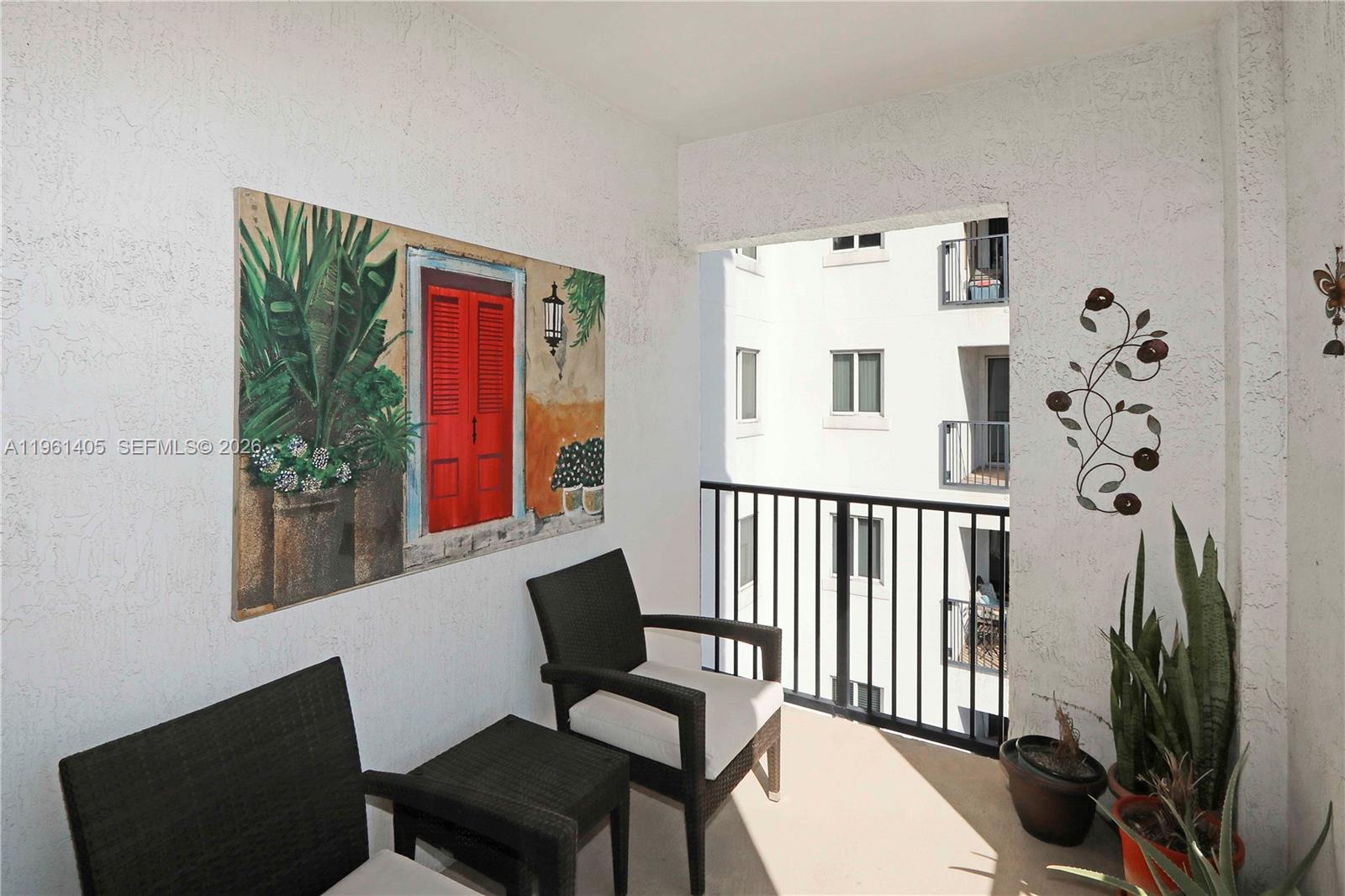 10 Aragon Ave #1216, Coral Gables FL 33134