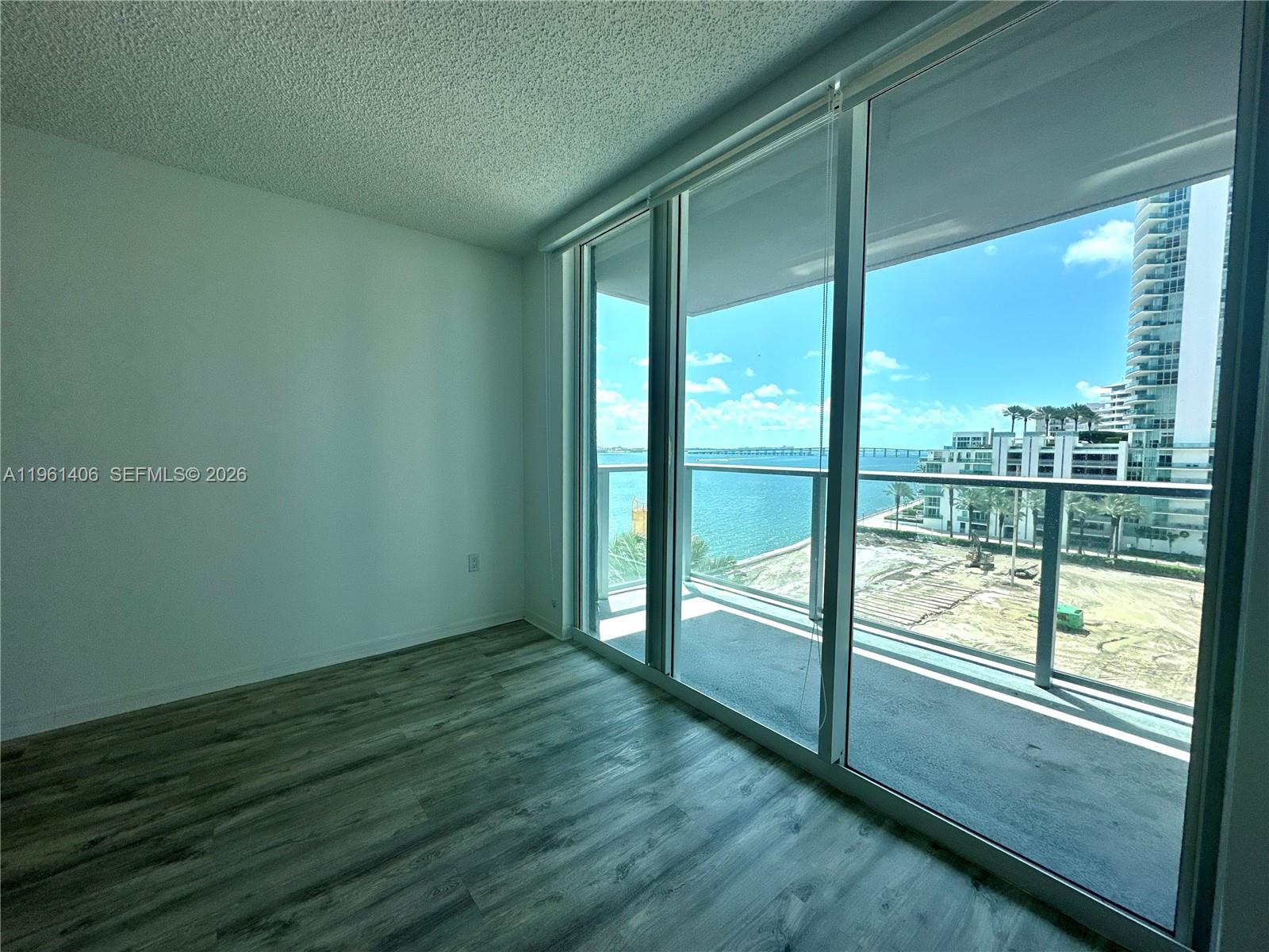 1155 Brickell Bay Dr #607, Miami FL 33131