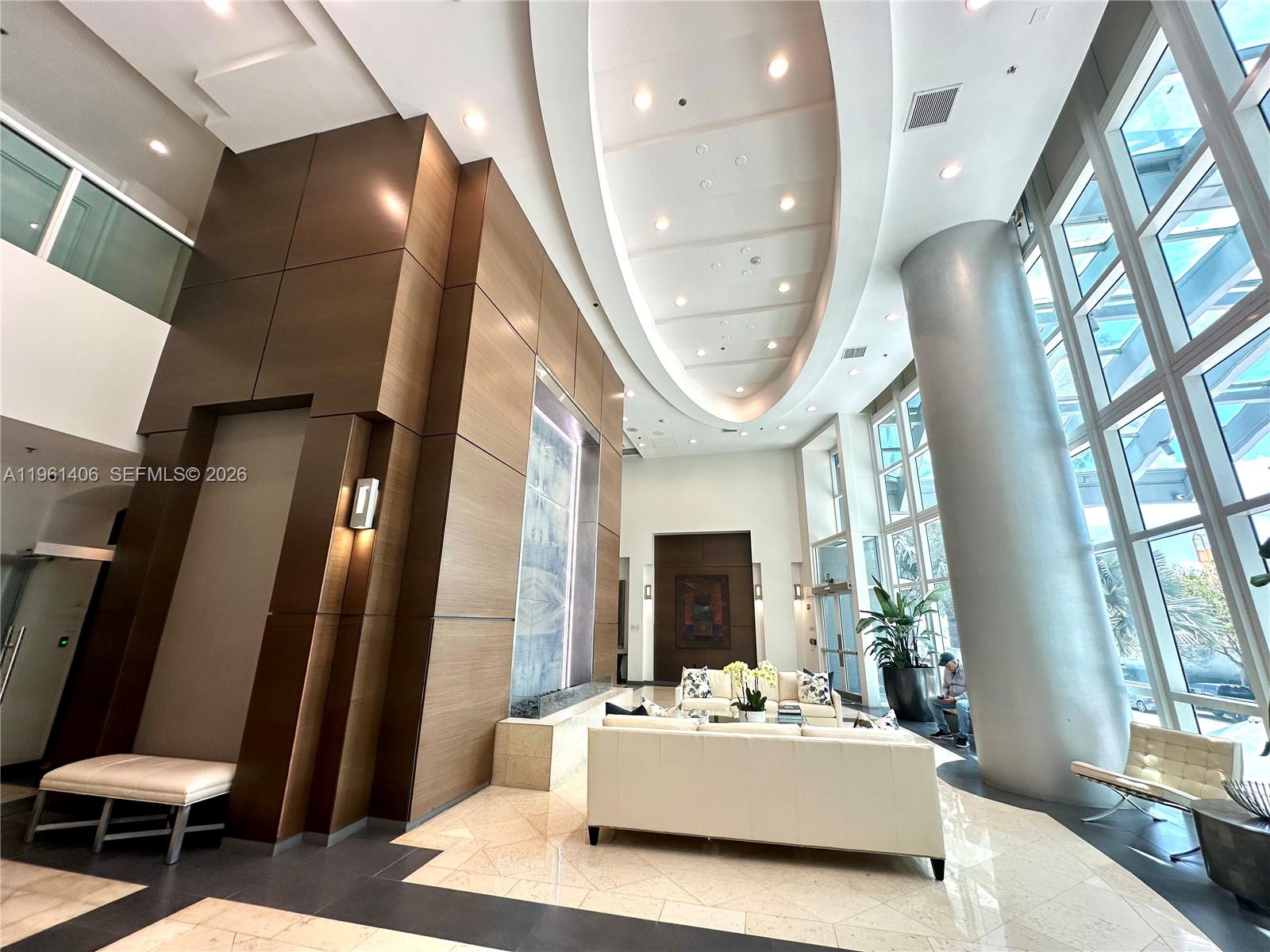 1155 Brickell Bay Dr #607, Miami FL 33131