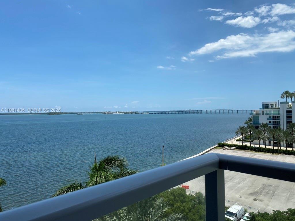 1155 Brickell Bay Dr #607, Miami FL 33131