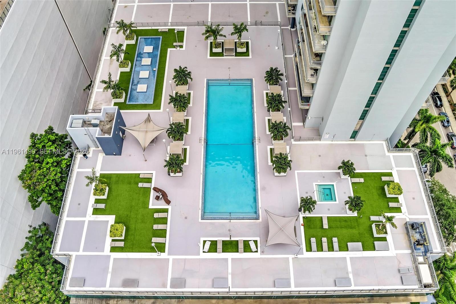 690 SW 1st Ct #1716, Miami FL 33130