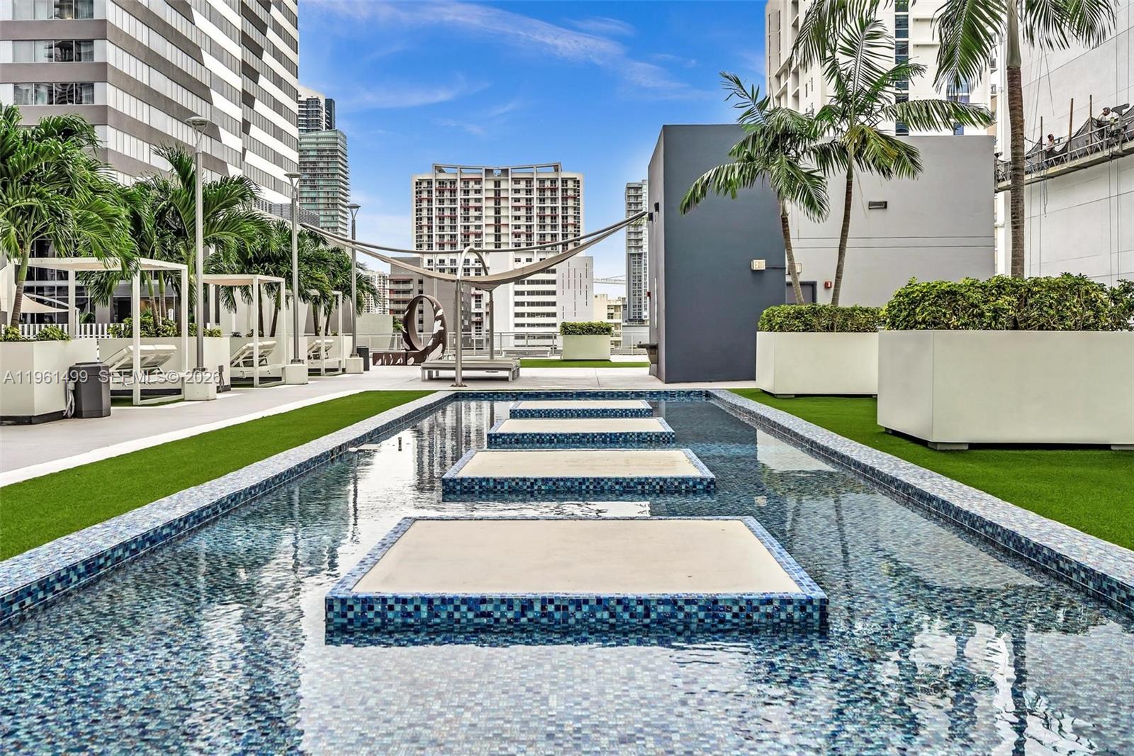 690 SW 1st Ct #1716, Miami FL 33130