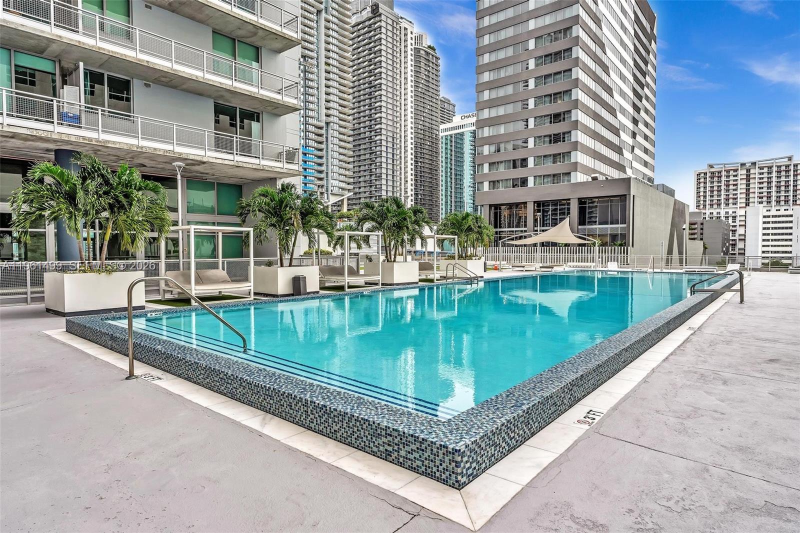 690 SW 1st Ct #1716, Miami FL 33130