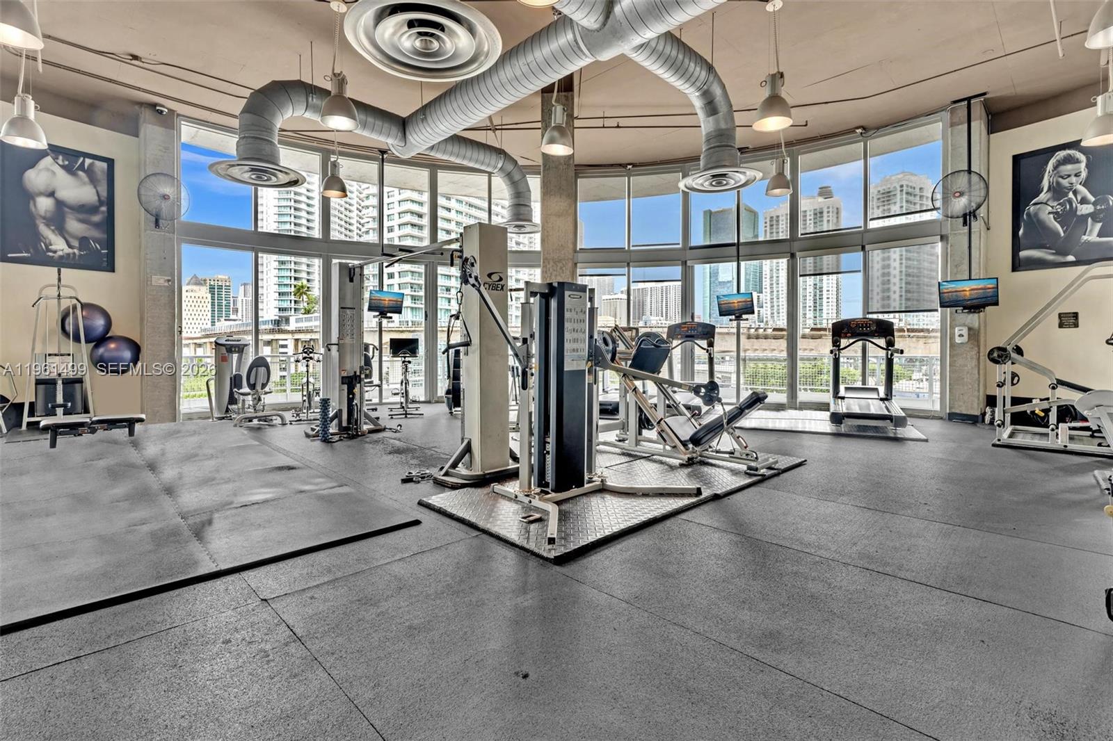 690 SW 1st Ct #1716, Miami FL 33130