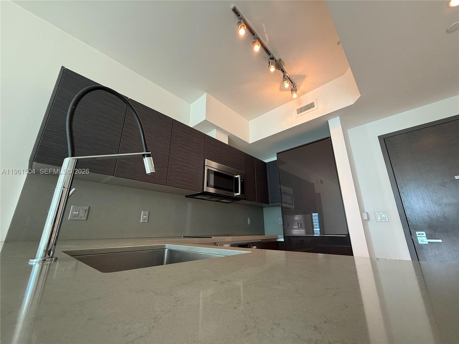 1080 Brickell Ave #3204, Miami FL 33131