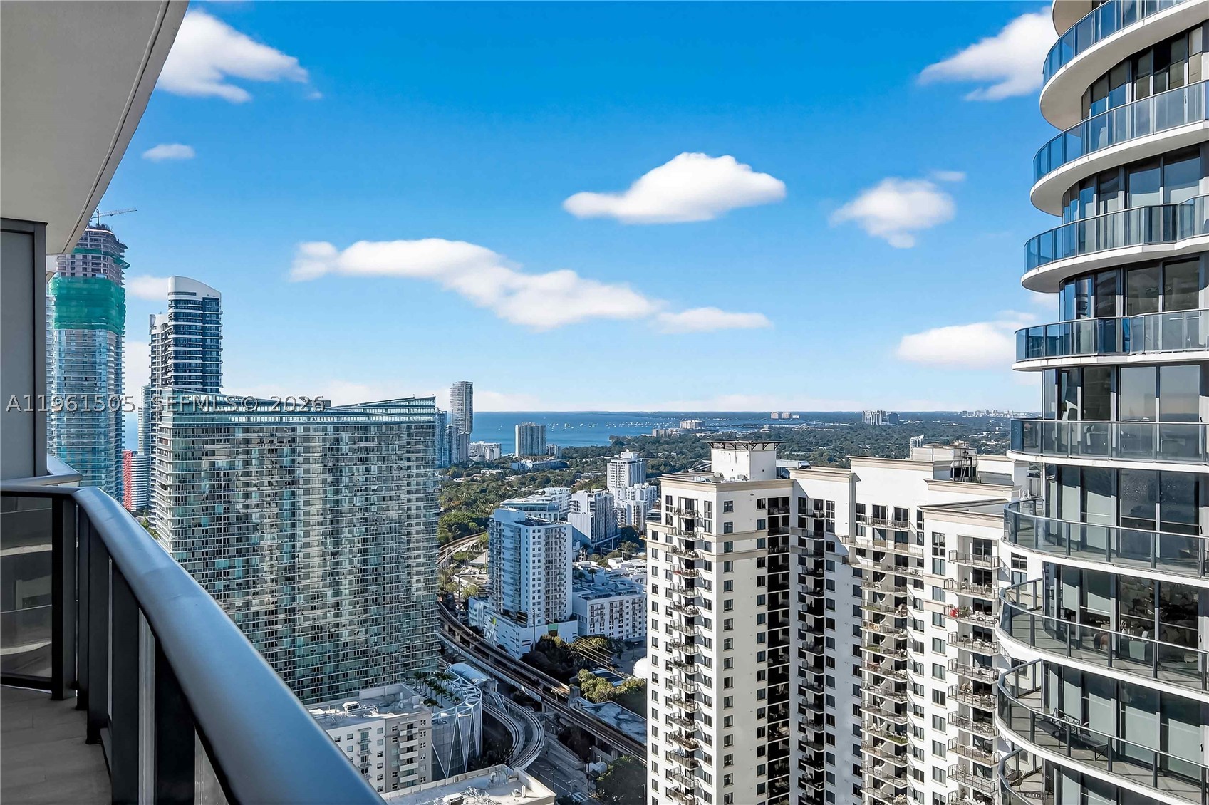 45 SW 9th St #3807, Miami FL 33130