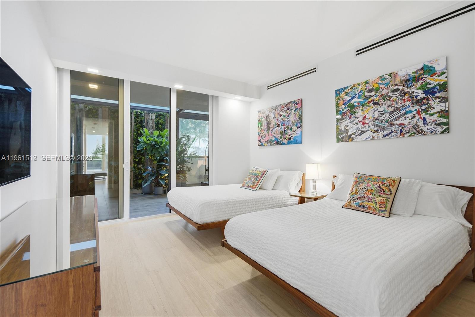 1000 Venetian Way #403, Miami Beach FL 33139