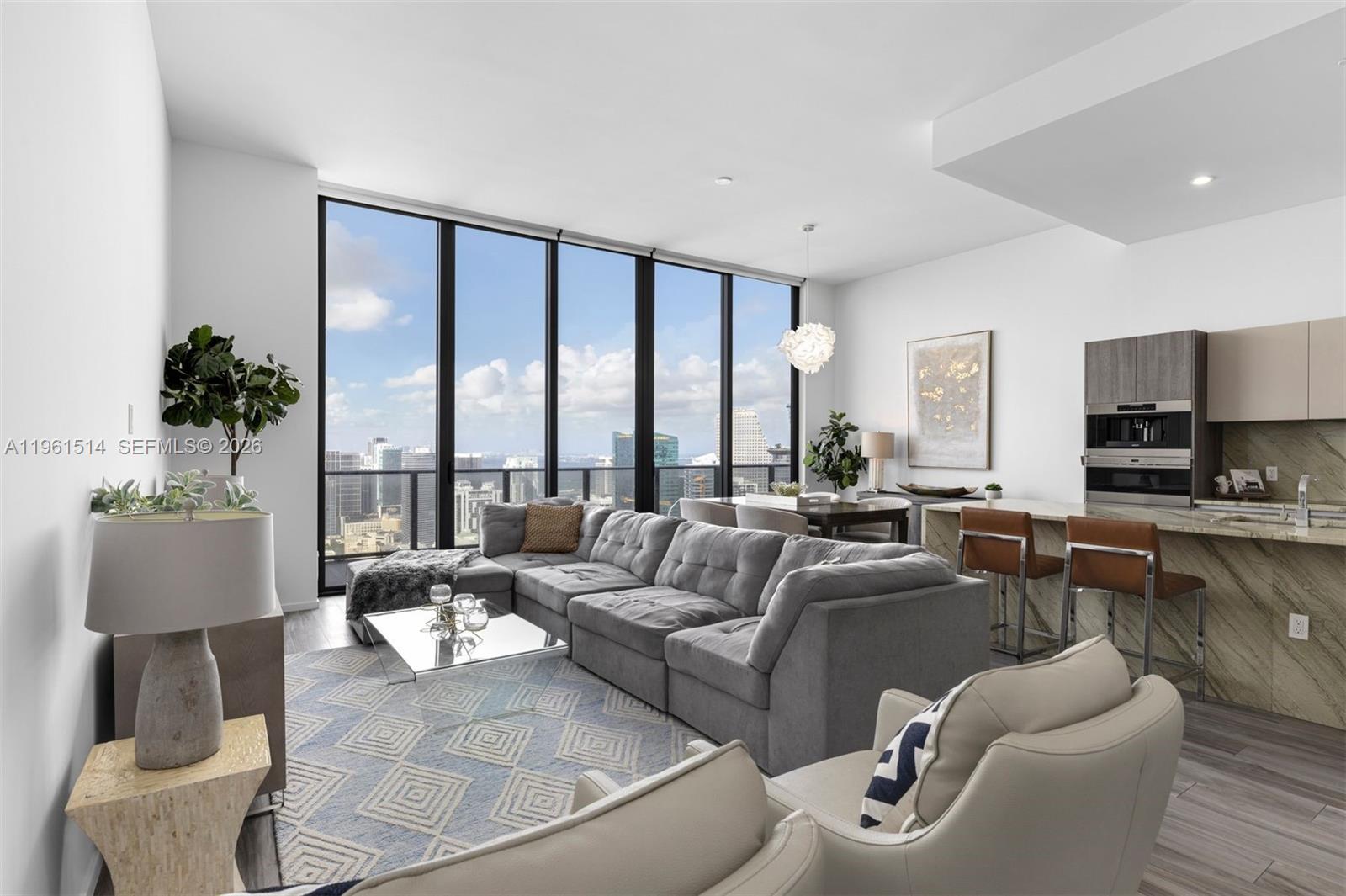 801 S Miami Ave #5804, Miami FL 33130