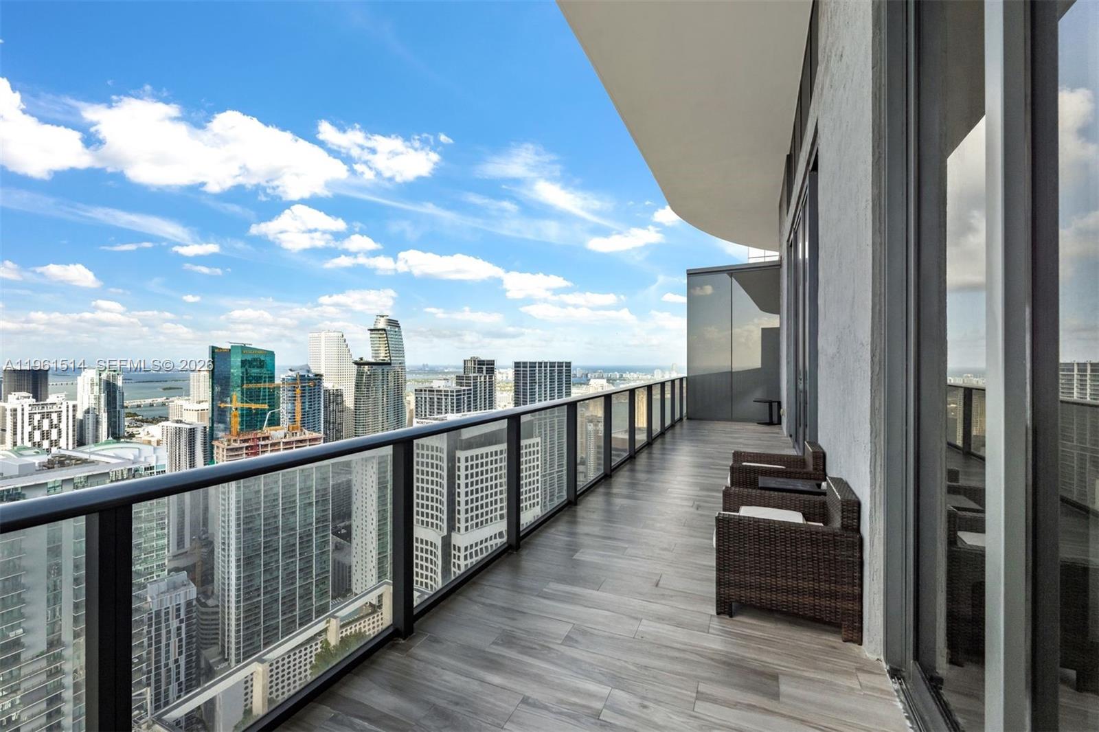 801 S Miami Ave #5804, Miami FL 33130