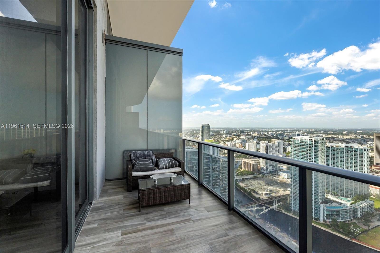801 S Miami Ave #5804, Miami FL 33130