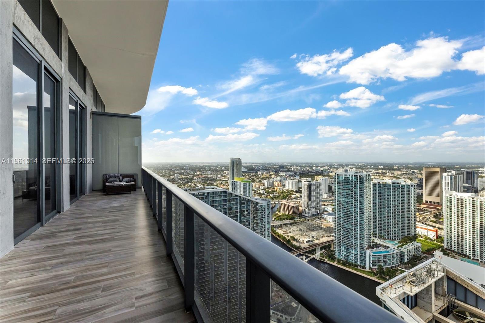 801 S Miami Ave #5804, Miami FL 33130