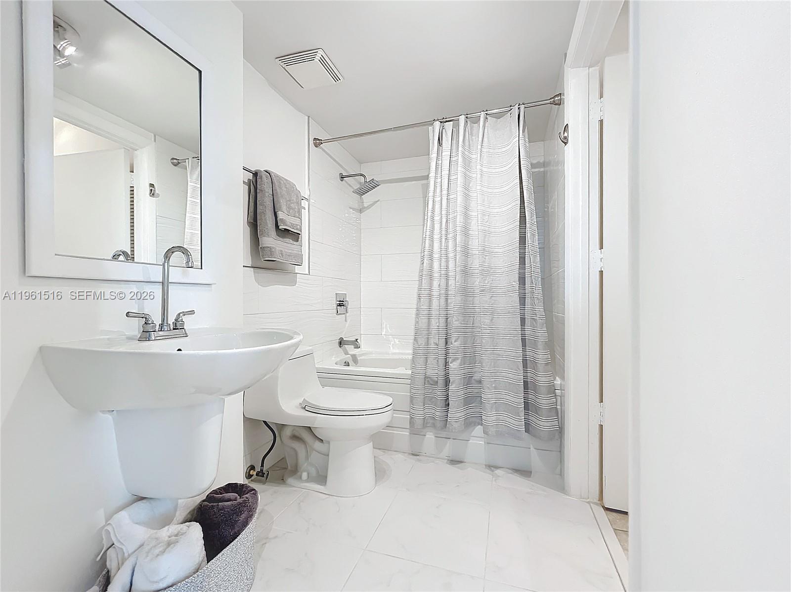 690 SW 1st Ct #1232, Miami FL 33130