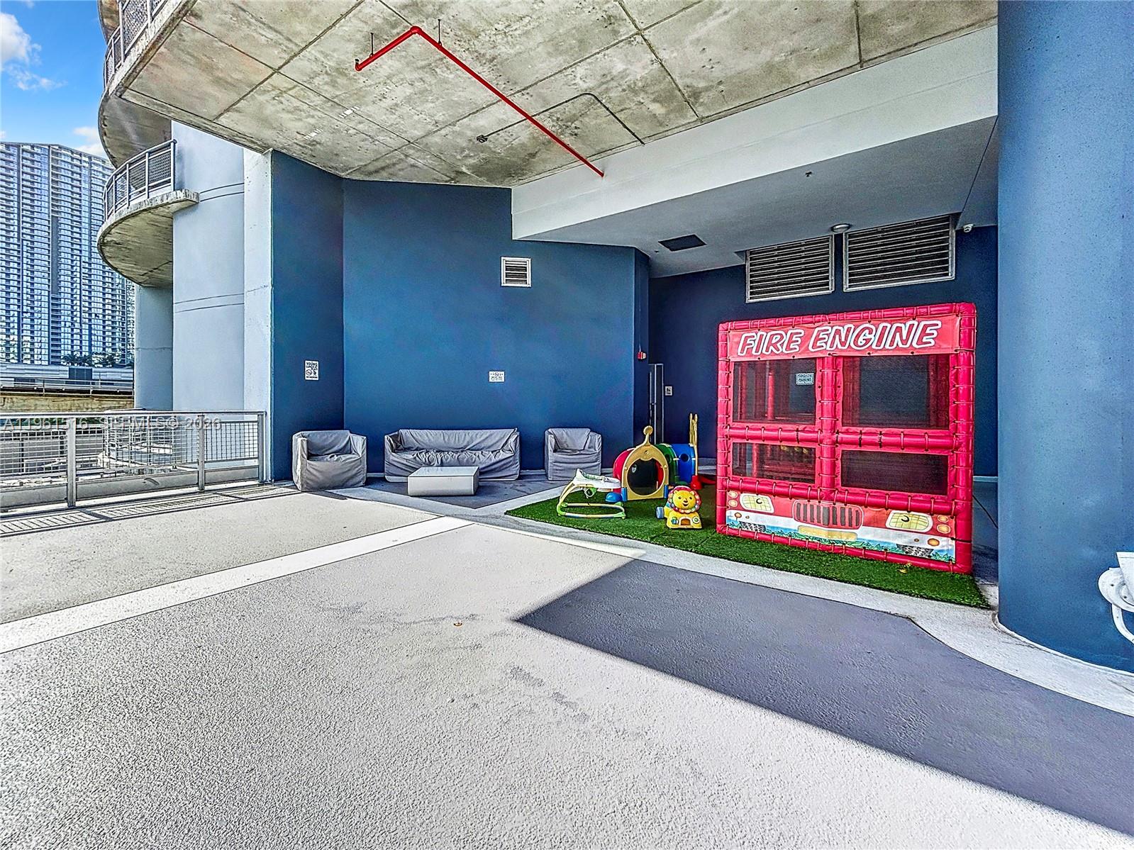 690 SW 1st Ct #1232, Miami FL 33130