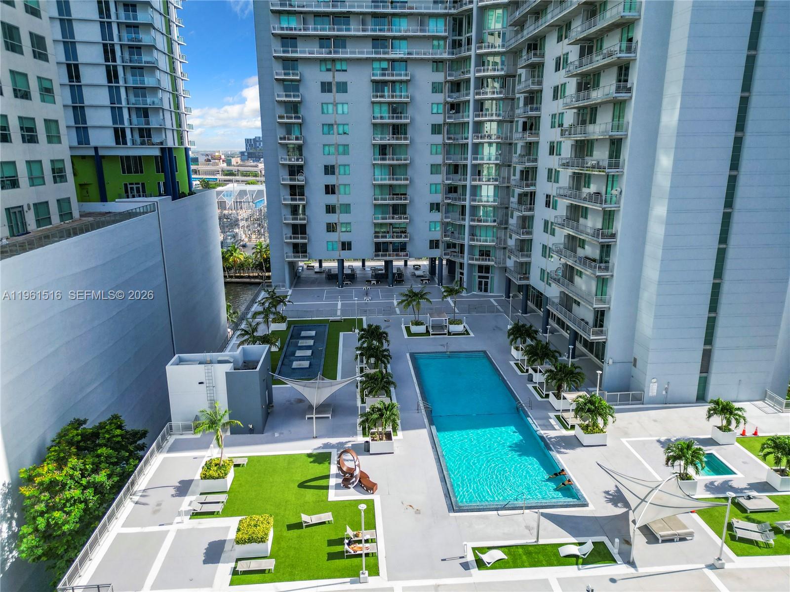 690 SW 1st Ct #1232, Miami FL 33130