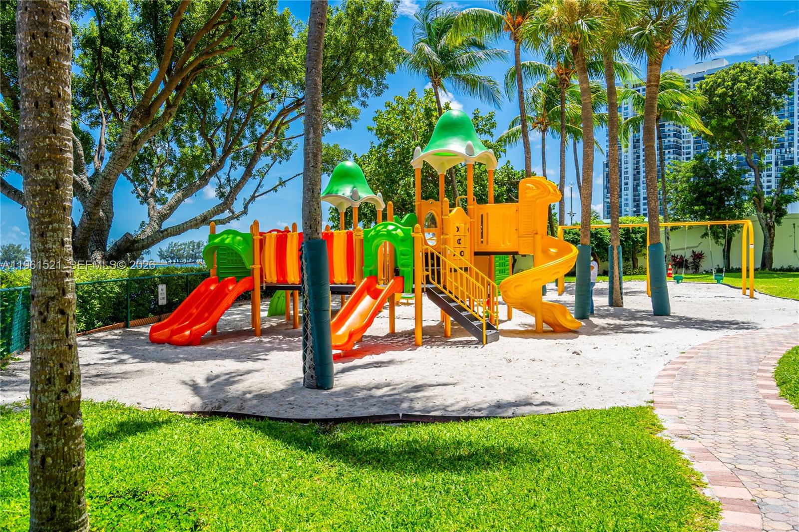 1925 Brickell Ave #606, Miami FL 33129