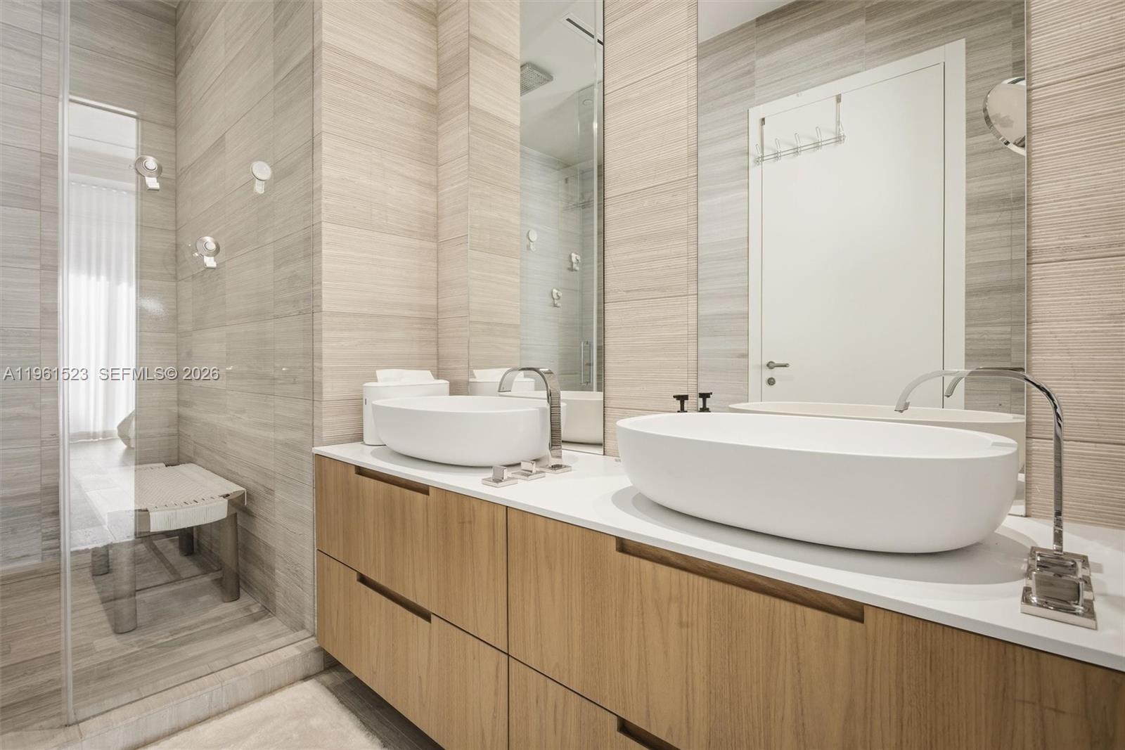 4701 N Meridian Ave #208, Miami Beach FL 33140