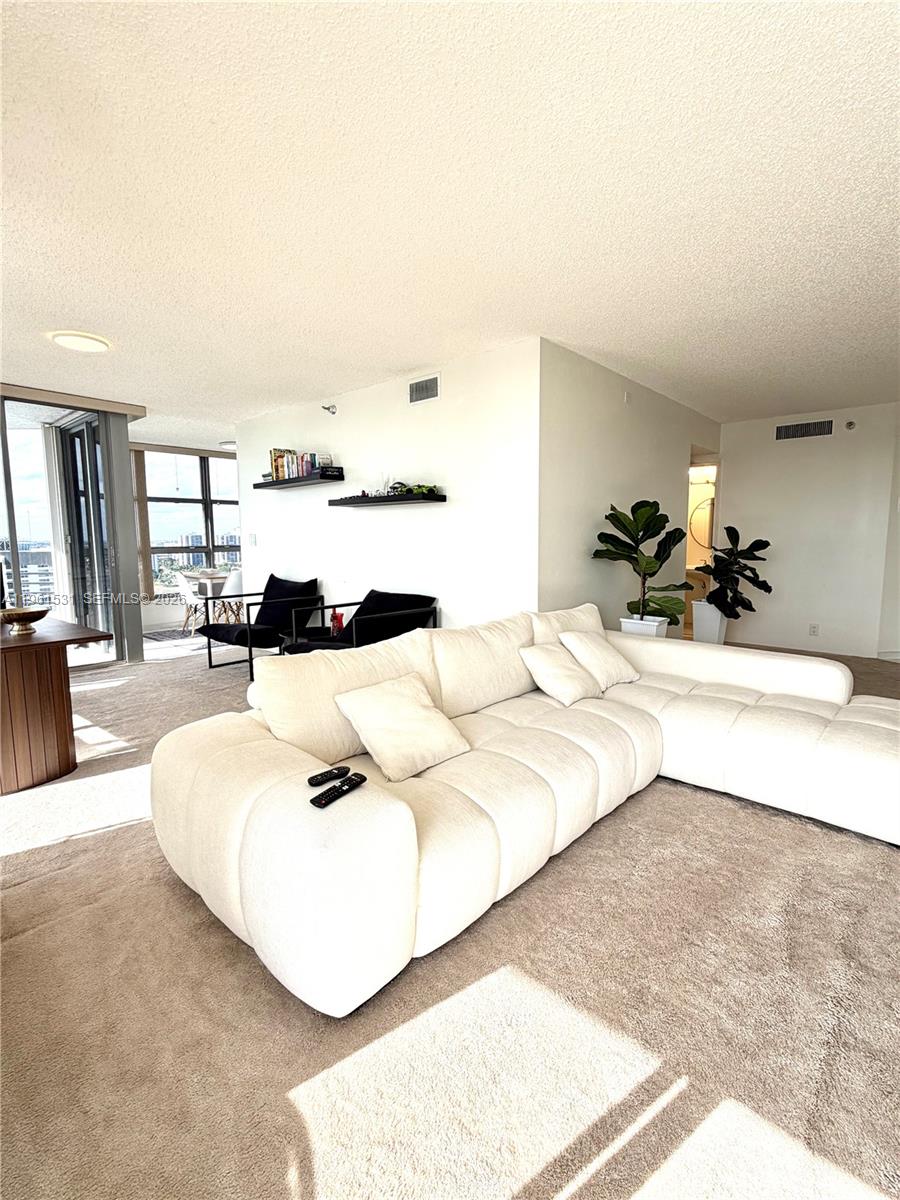 3530 Mystic Pointe Dr #2605, Aventura FL 33180