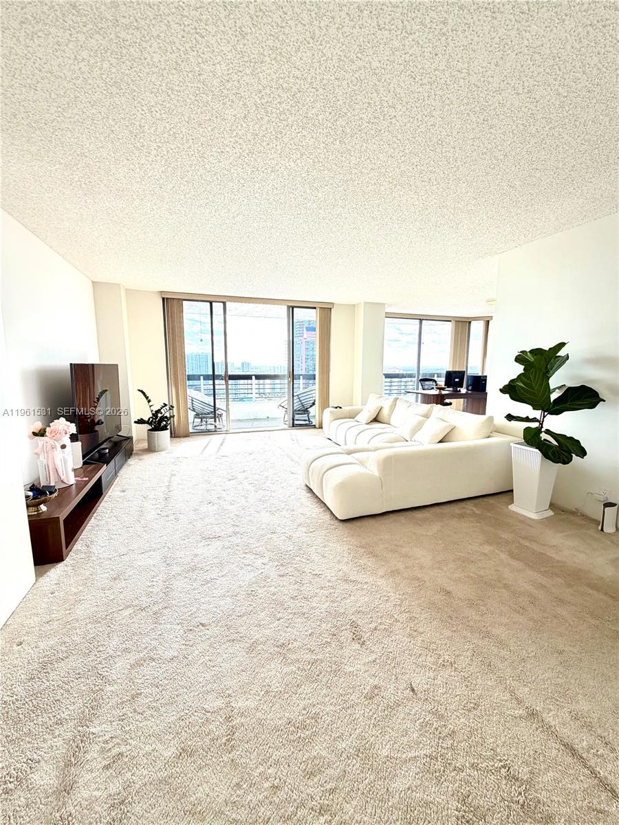 3530 Mystic Pointe Dr #2605, Aventura FL 33180