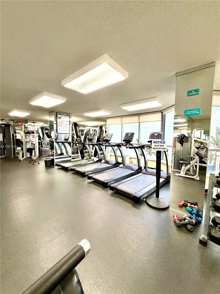 3530 Mystic Pointe Dr #2605, Aventura FL 33180