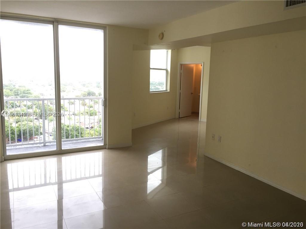 1 Glen Royal Pkwy #1404, Miami FL 33125