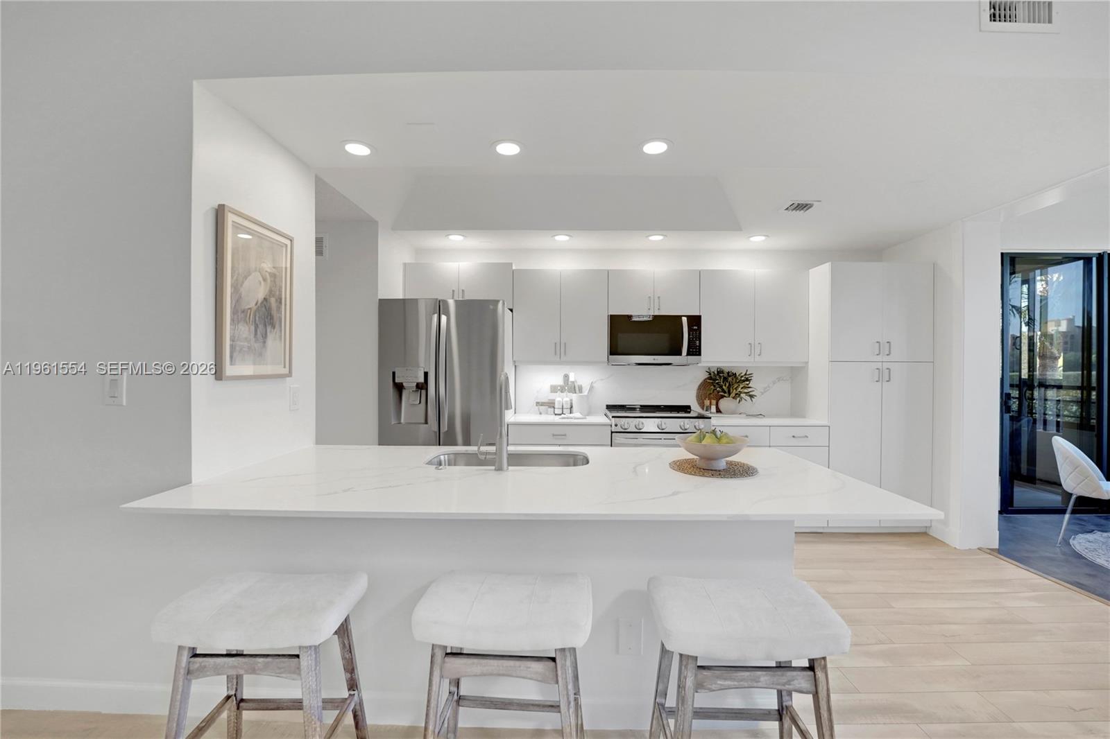 7460 La Paz Blvd #202, Boca Raton FL 33433