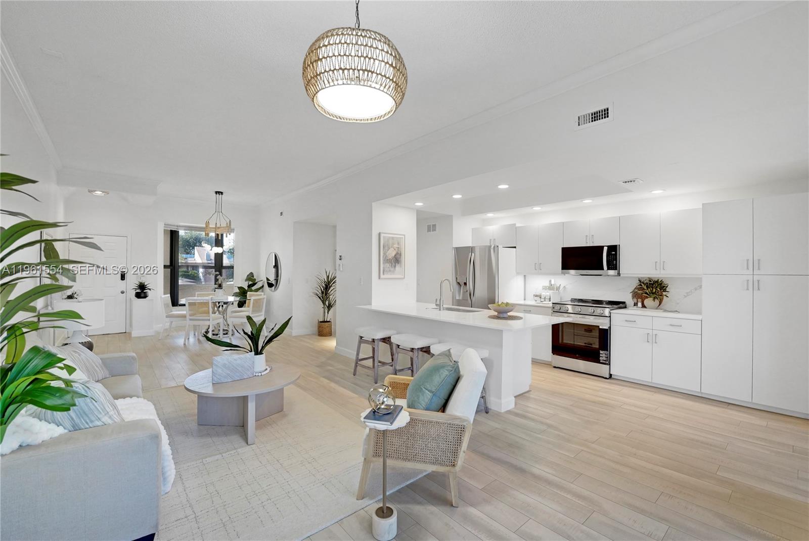 7460 La Paz Blvd #202, Boca Raton FL 33433