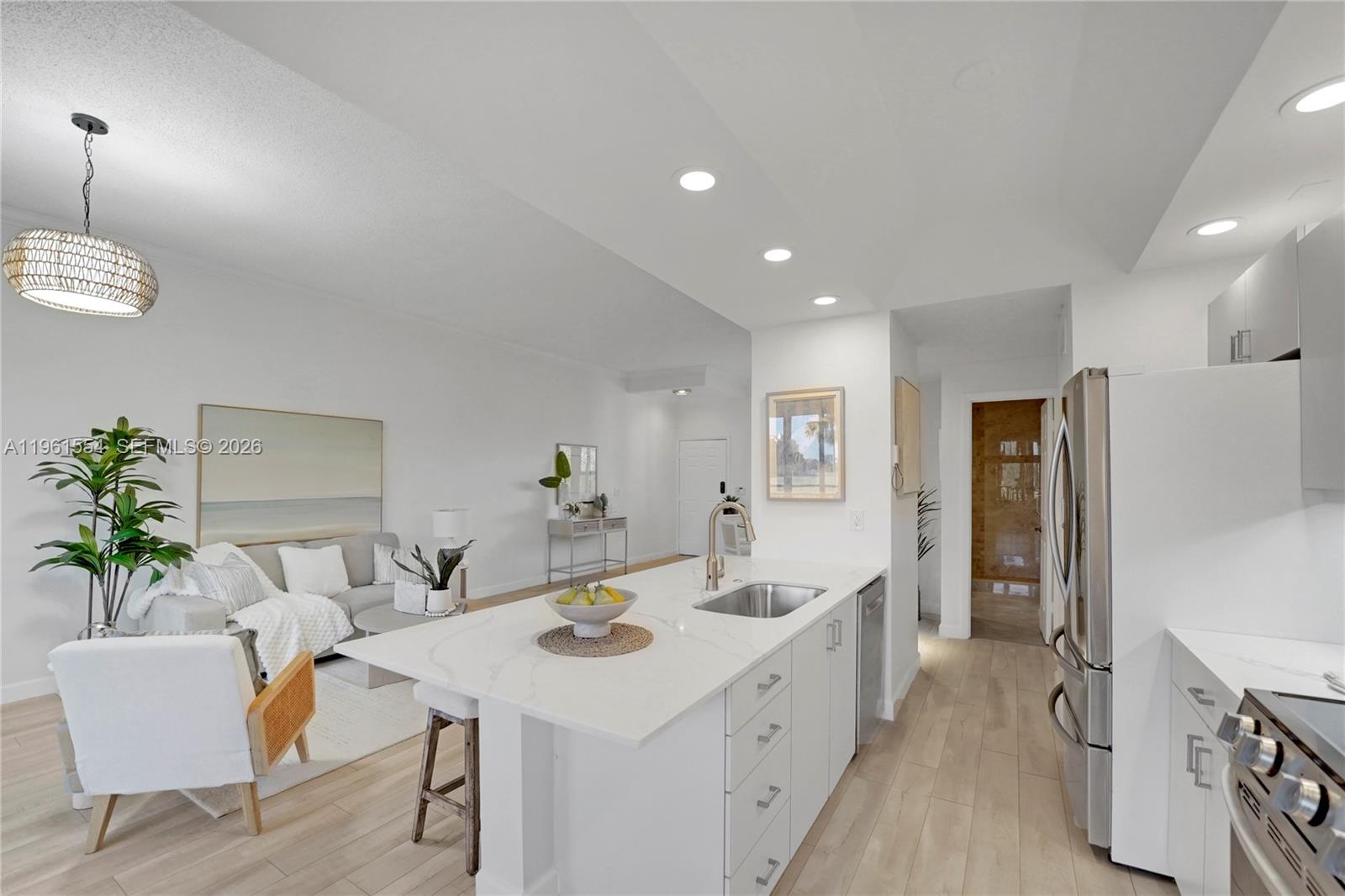 7460 La Paz Blvd #202, Boca Raton FL 33433