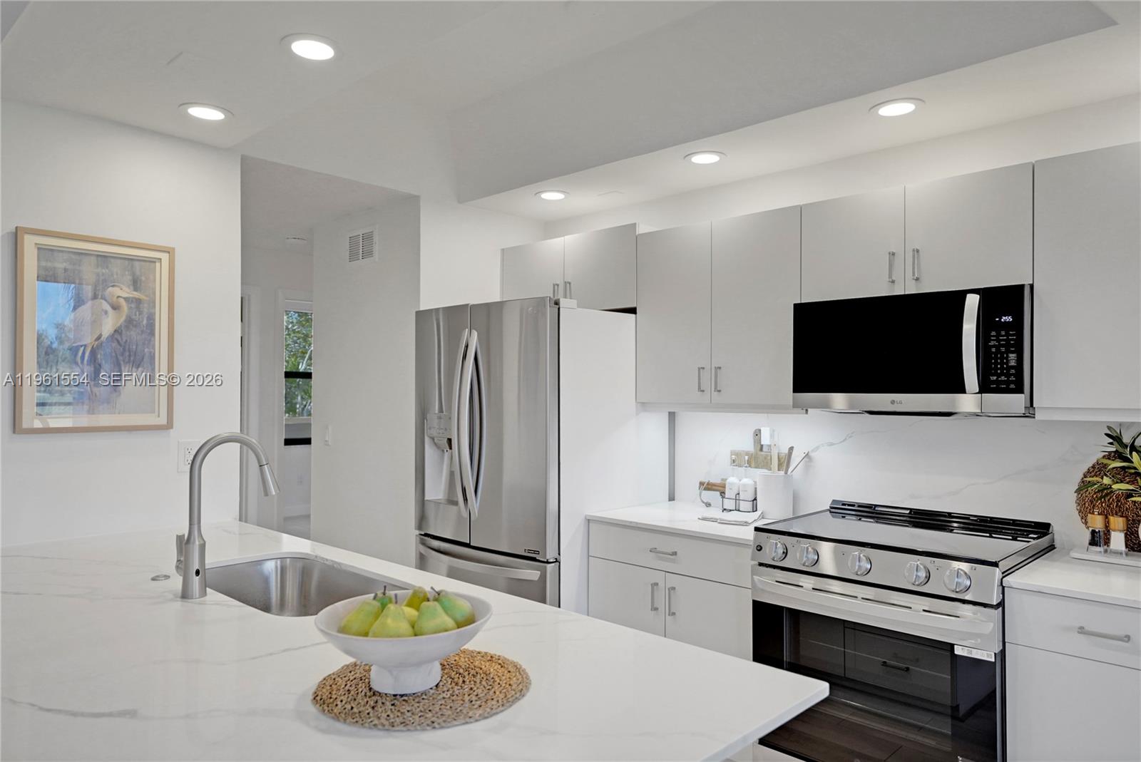 7460 La Paz Blvd #202, Boca Raton FL 33433