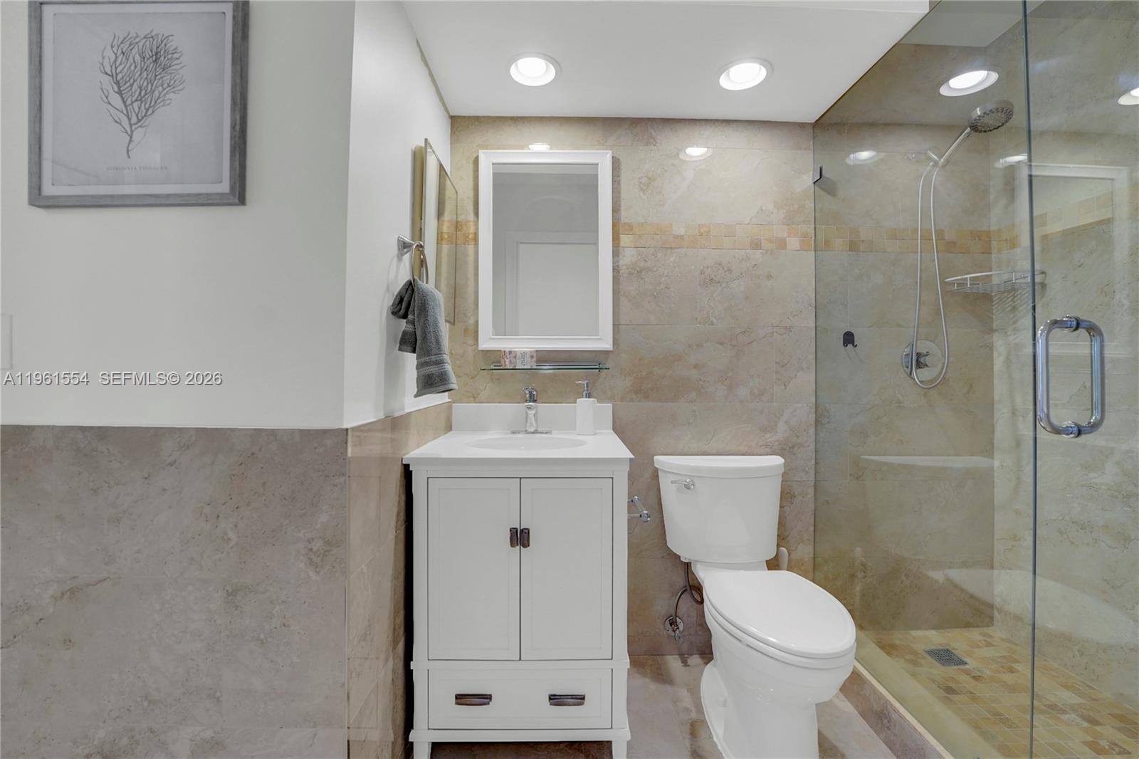 7460 La Paz Blvd #202, Boca Raton FL 33433