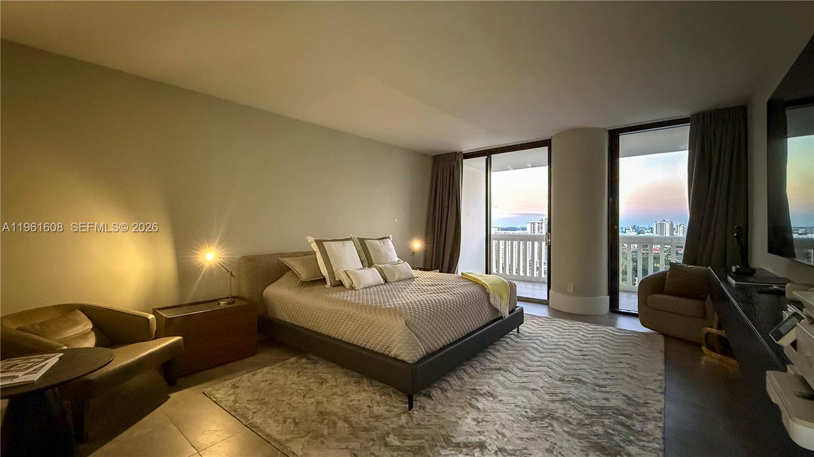 2000 Island Blvd #2404, Aventura FL 33160