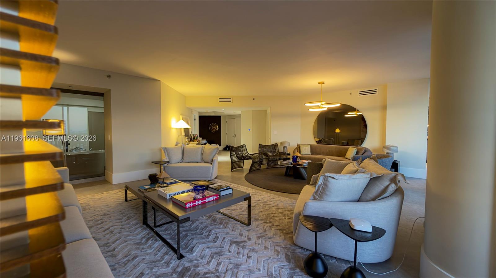 2000 Island Blvd #2404, Aventura FL 33160