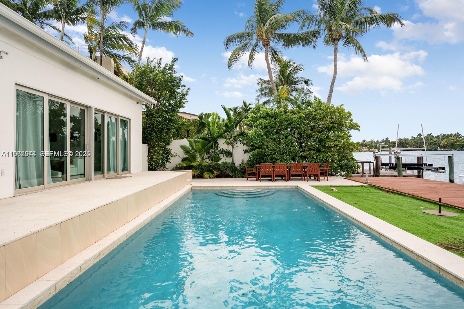 620 W Dilido Dr, Miami Beach FL 33139