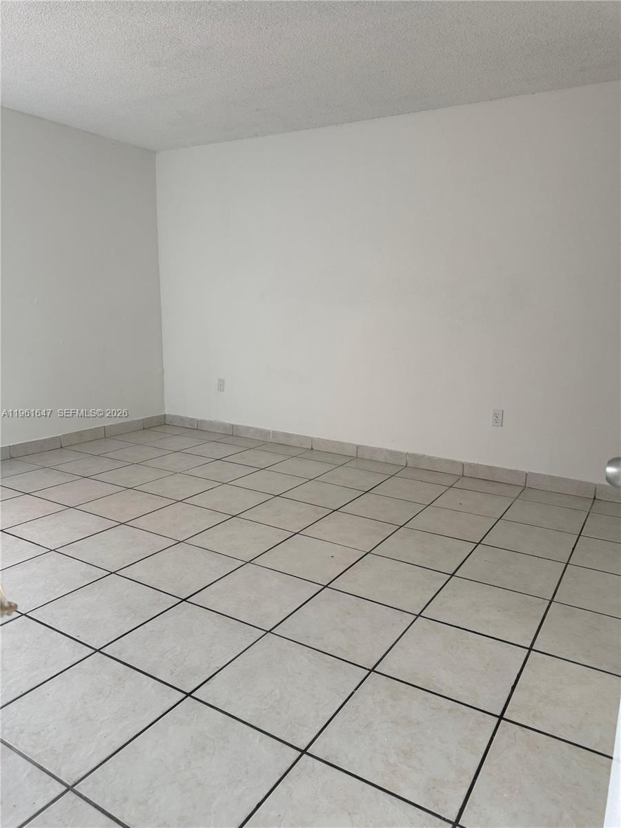 4805 NW 7th St #408-15, Miami FL 33126